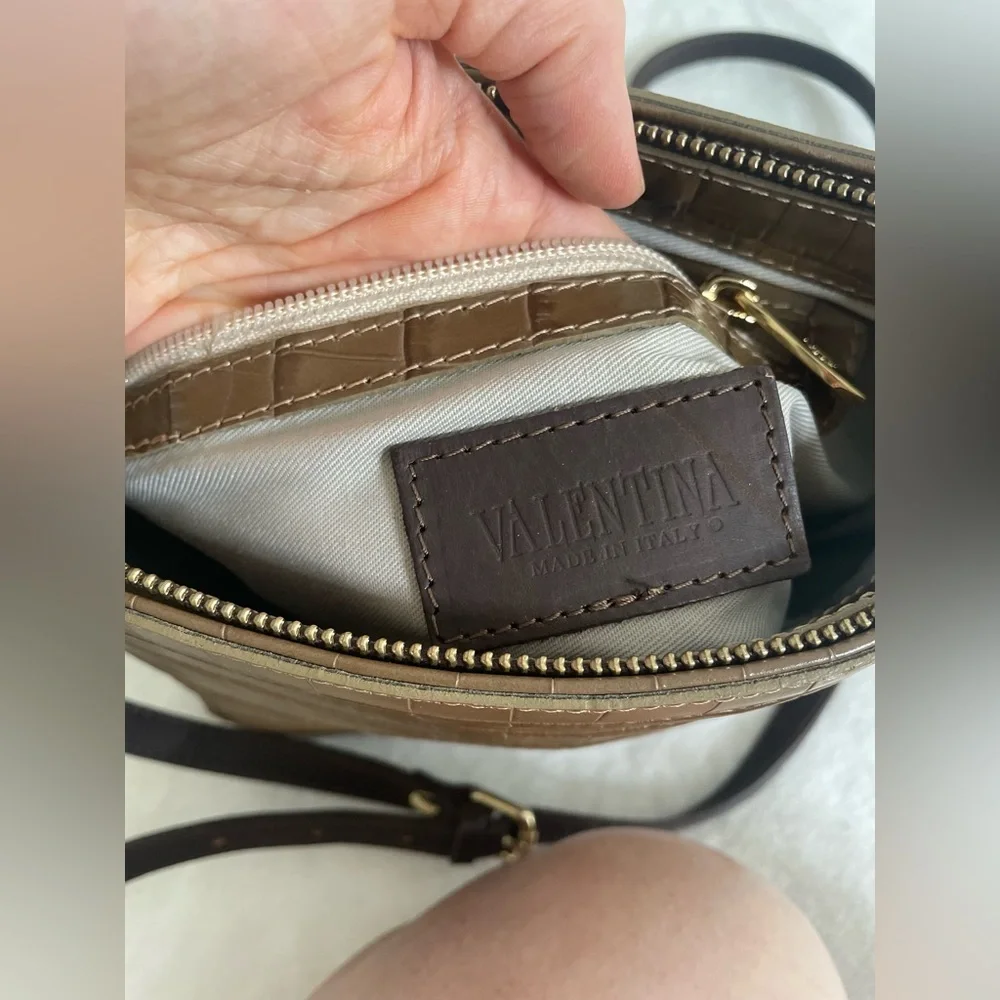 Leather Valentina Handbag‎